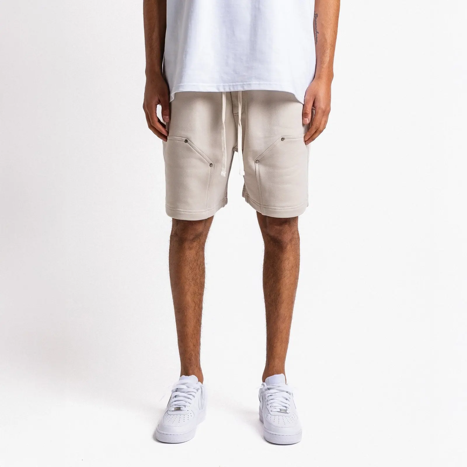 Rheborn Carpenter Short Sand