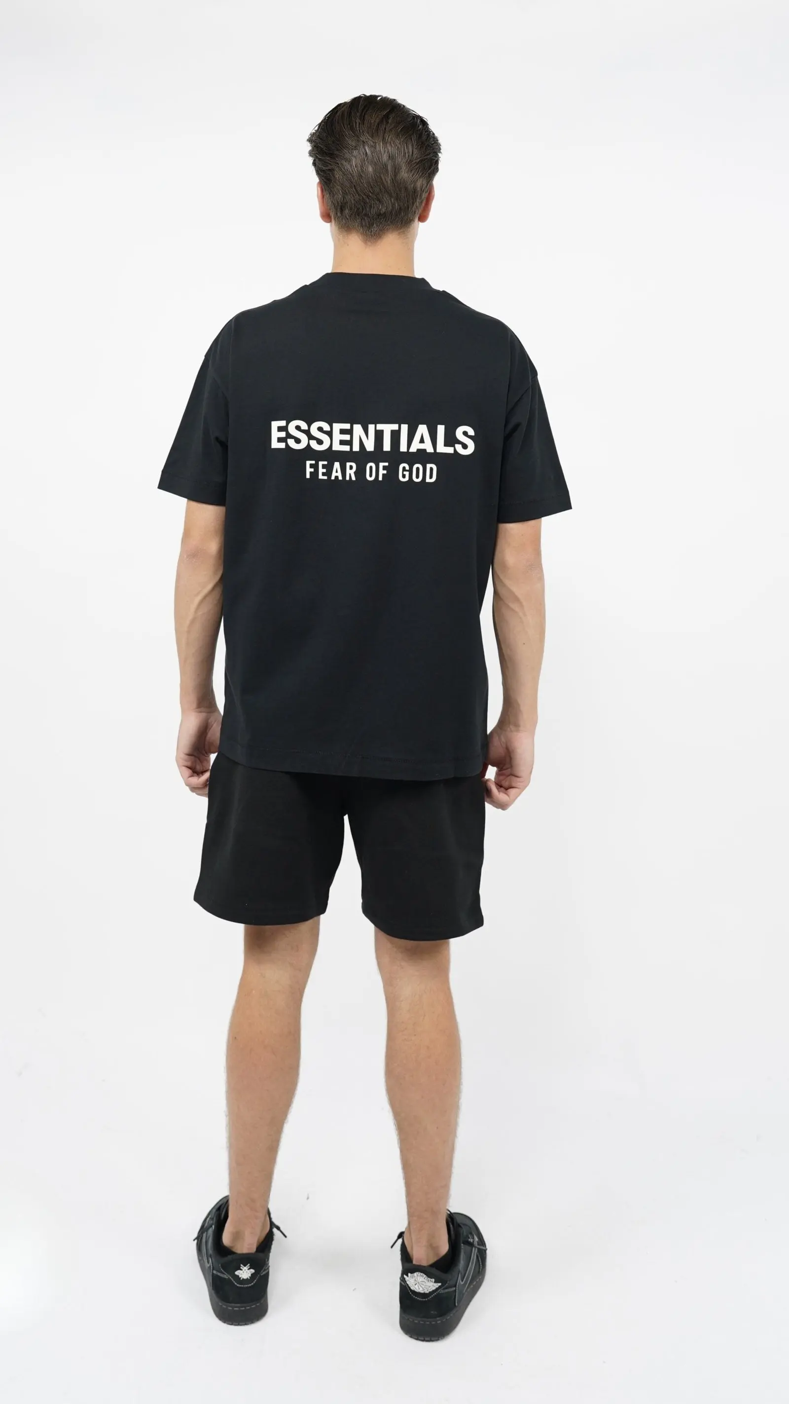 Fear of God Essentials SS25 Summer Set Jet Black, beeld 2 van 4